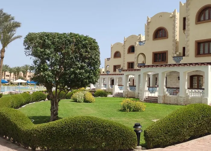 Resort Royal Lagoons & Aqua Park Families And Couples Only Hurghada