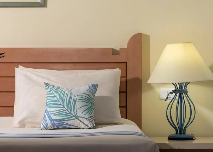Royal Lagoons & Aqua Park Families And Couples Only 5*