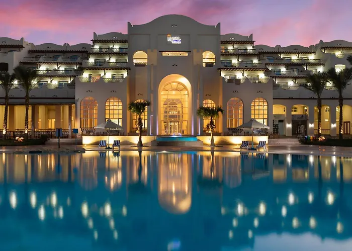 Royal Lagoons & Aqua Park Families And Couples Only Resort