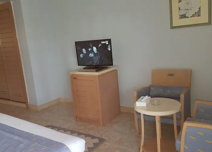 Royal Lagoons & Aqua Park Families And Couples Only 5*