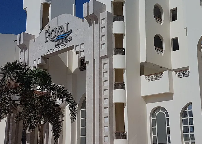 Royal Lagoons & Aqua Park Families And Couples Only Hurghada