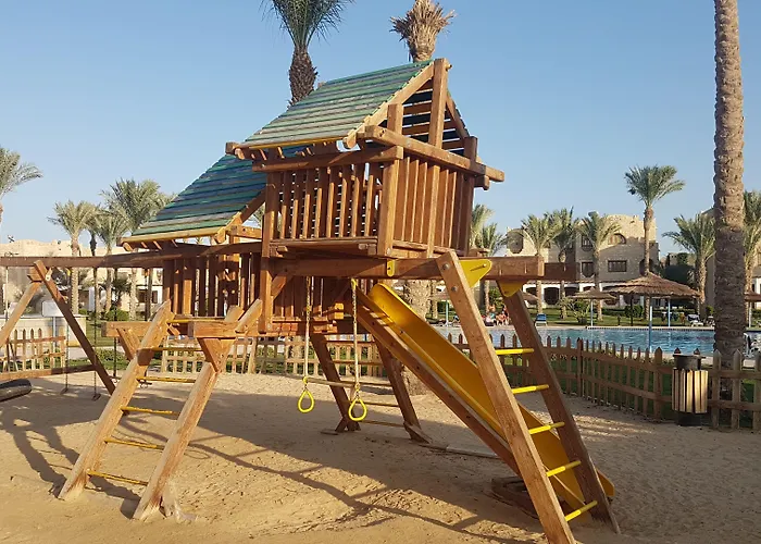 Royal Lagoons & Aqua Park Families And Couples Only 5*