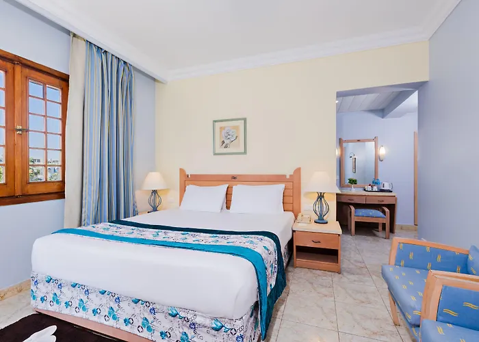 Royal Lagoons & Aqua Park Families And Couples Only Resort 5*