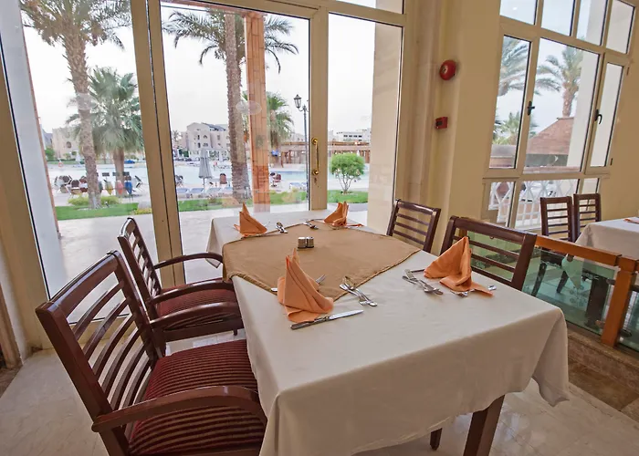 Royal Lagoons & Aqua Park Families And Couples Only Resort Hurghada